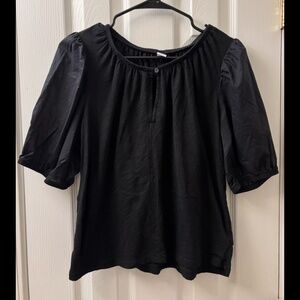 EUC Black Baloon-ish Sleeve Blouse